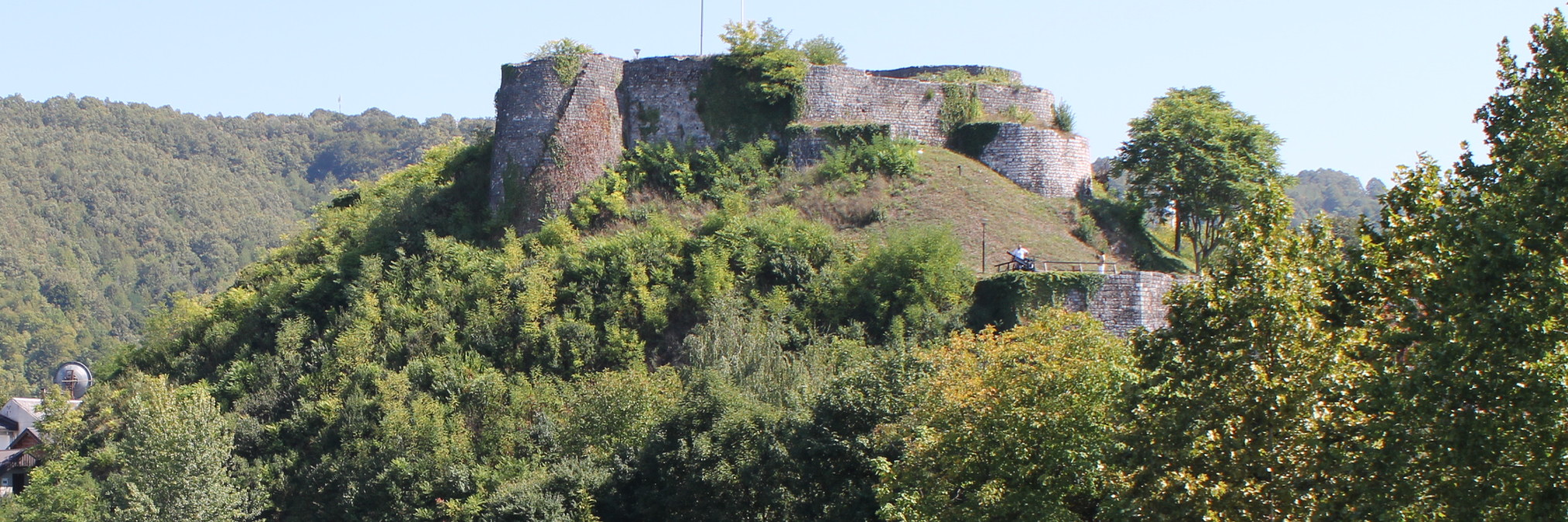 Крепость Псет в Босанской Крупе. Фото: Елена Арсениевич, CC BY-SA 3.0